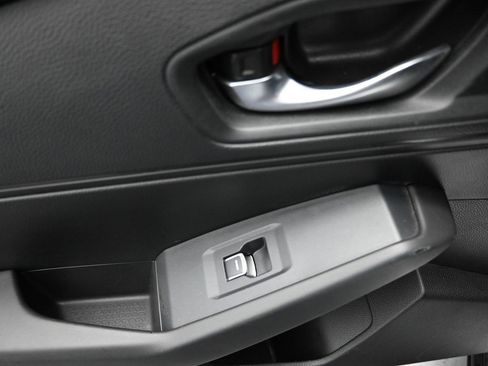 Used 2023 Honda Accord EX image 7