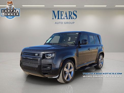 Used 2025 Land Rover Defender 110 X-Dynamic SE image 1