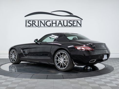 Used 2011 Mercedes-Benz SLS AMG Coupe image 7