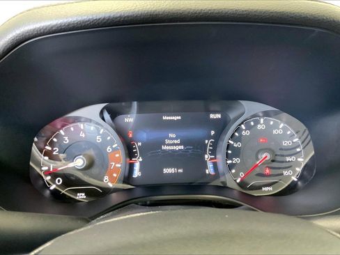 Used 2023 Jeep Compass Limited image 23