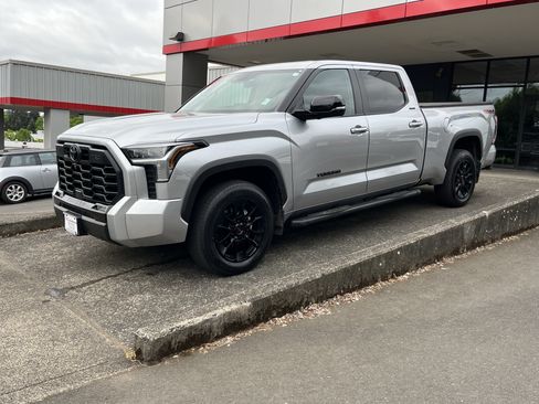 Used 2024 Toyota Tundra Limited w/ TRD Off-Road Package AWD/4WD image 4