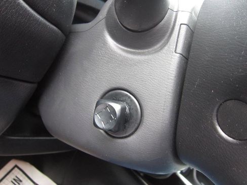 Used 2015 Nissan Pathfinder Platinum w/ Cargo Package image 22