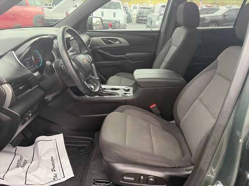 Used 2023 Chevrolet Traverse LT w/ LPO, Floor Liner Package AWD/4WD image 9