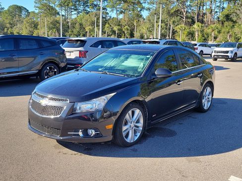 Used 2014 Chevrolet Cruze LTZ w/ RS Package image 3