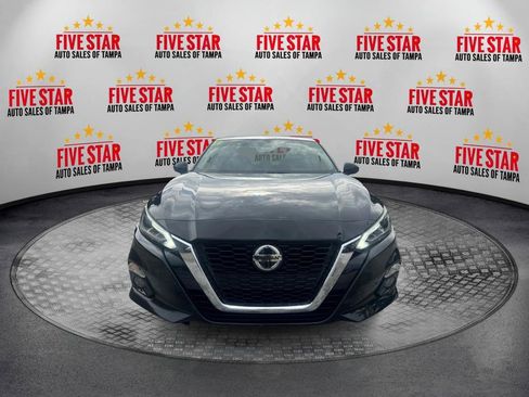 Used 2019 Nissan Altima 2.5 SL FWD image 2