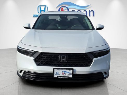 Used 2024 Honda Accord EX image 8