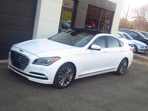 Used 2015 Hyundai Genesis 3.8 w/ Option Group 04 image 30