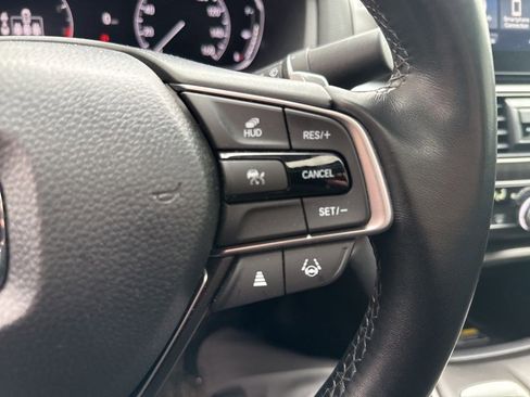 Certified 2022 Honda Accord Touring image 15