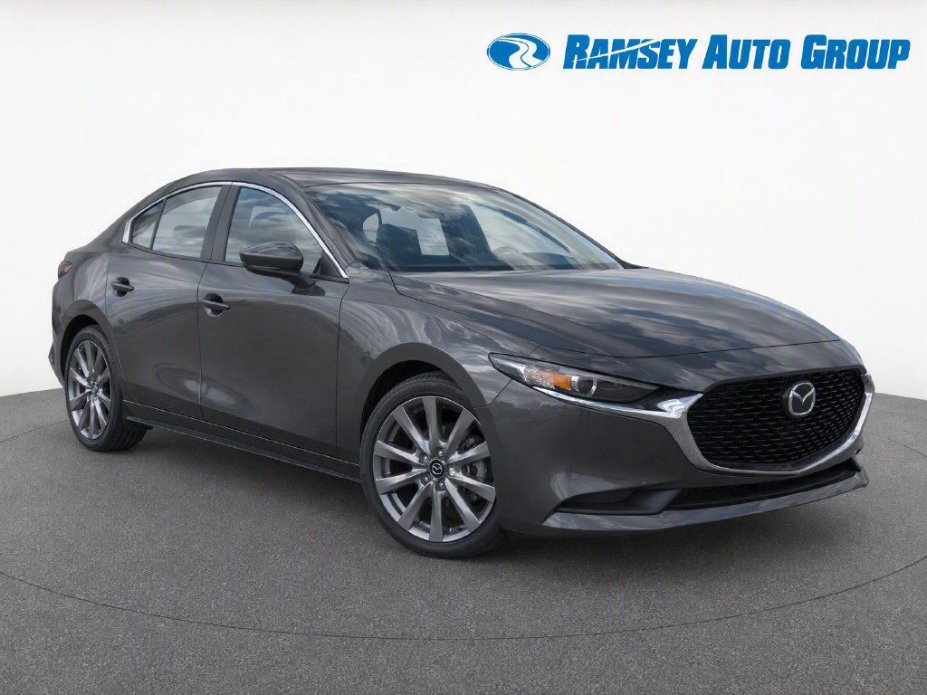 Used 2019 MAZDA MAZDA3 AWD Sedan w/ Preferred Package image 2