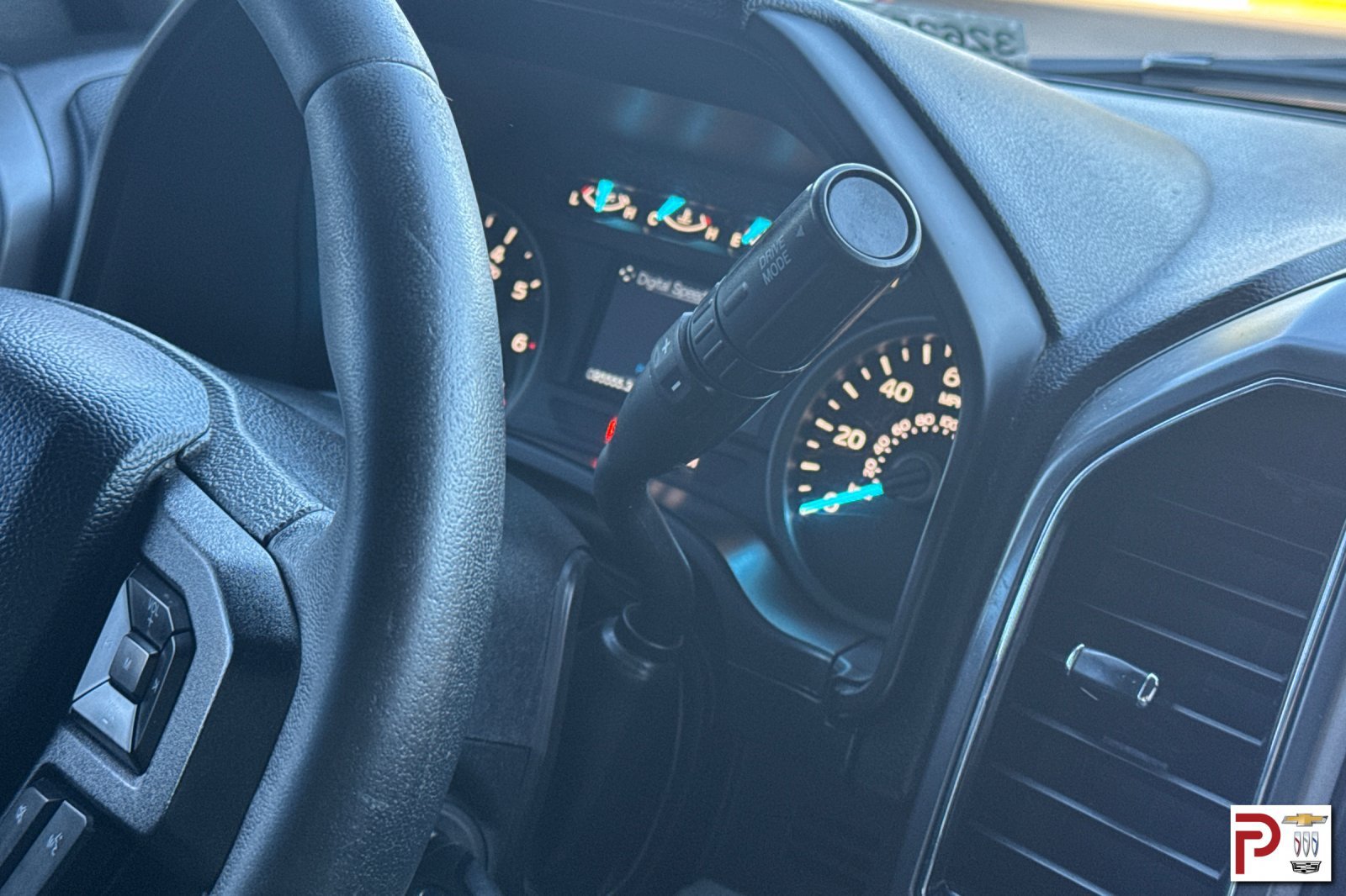 Used 2018 Ford F150 XLT w/ Equipment Group 302A Luxury AWD/4WD image 25
