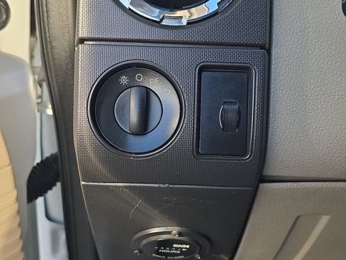 Used 2008 Ford F350 XLT image 21