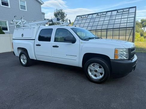 Used 2011 Chevrolet Silverado 1500 2WD Crew Cab Hybrid image 11