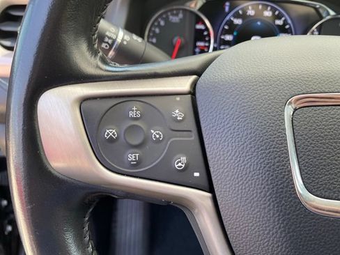 Used 2019 GMC Acadia Denali w/ Technology Package AWD/4WD image 21