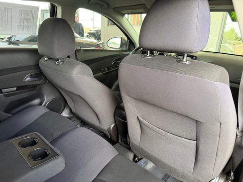 Used 2014 Chevrolet Cruze LT FWD image 28