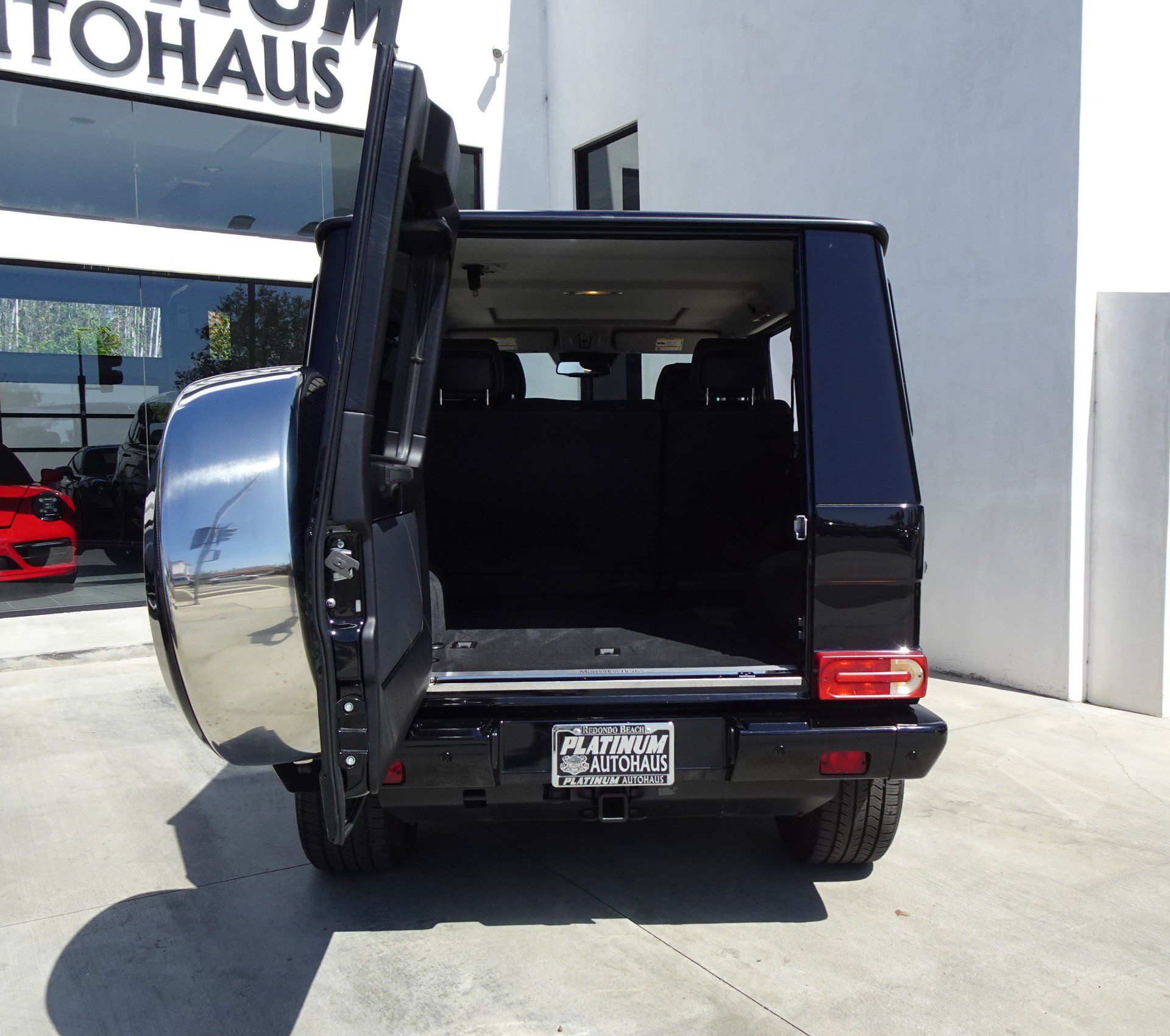 Used 2017 Mercedes-Benz G 550 image 6