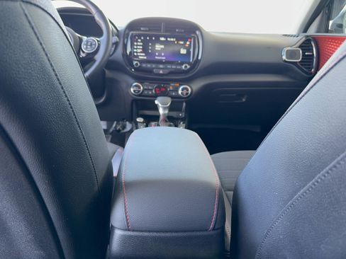 Used 2020 Kia Soul GT-Line Turbo image 29