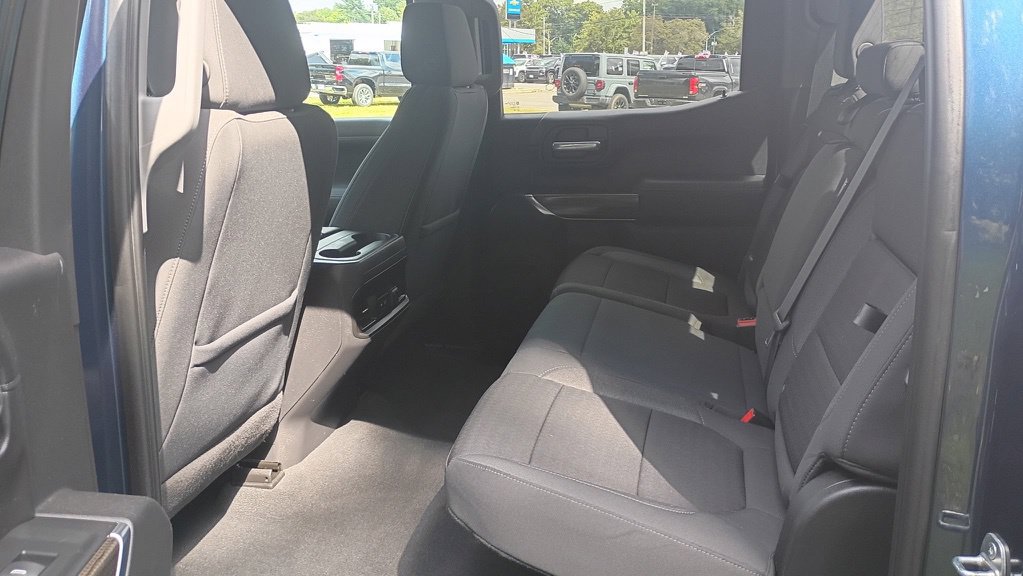 Used 2021 Chevrolet Silverado 1500 RST w/ Convenience Package II AWD/4WD image 14