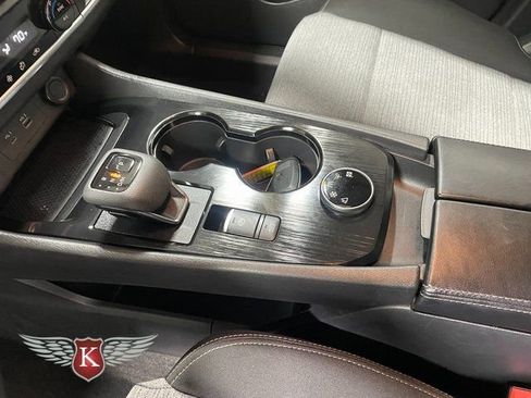 Used 2023 Nissan Rogue SV image 18