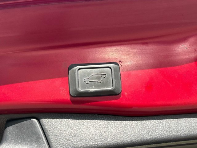 Used 2023 Toyota RAV4 Limited w/ Limited Grade Weather Package AWD/4WD image 16