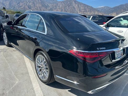 Used 2025 Mercedes-Benz S 580 4MATIC Sedan image 19