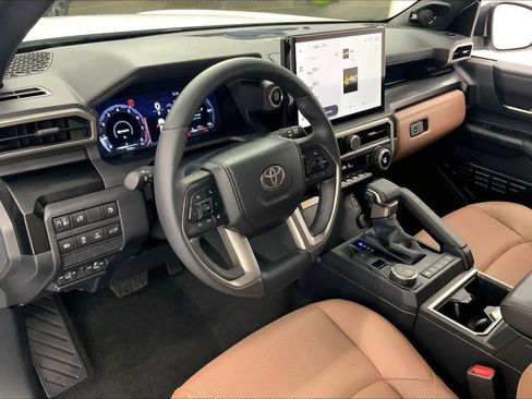 Used 2026 Toyota 4Runner Limited RWD image 20