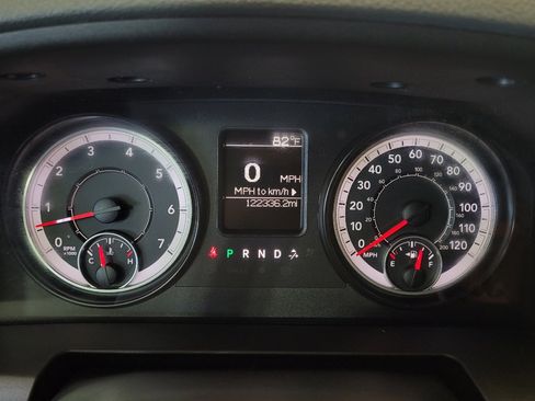 Used 2016 RAM 1500 Express AWD/4WD image 23