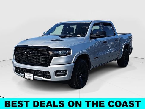 New 2026 RAM 1500 4x4 Crew Cab image 7