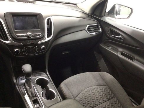 Used 2024 Chevrolet Equinox LT w/ Driver Convenience Package image 34