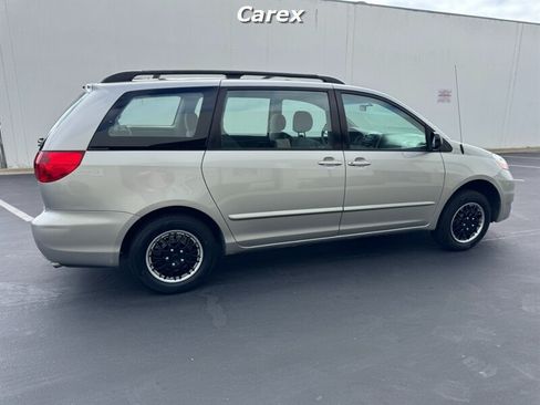 Used 2006 Toyota Sienna CE FWD image 14