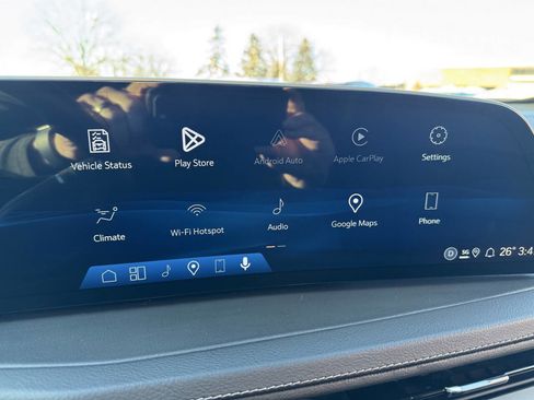 Used 2024 Cadillac XT4 Premium Luxury image 11