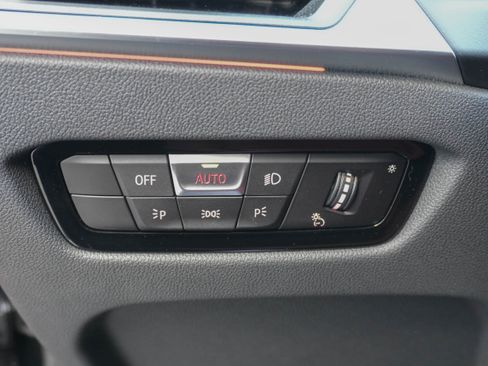 Certified 2023 BMW i4 eDrive40 image 18