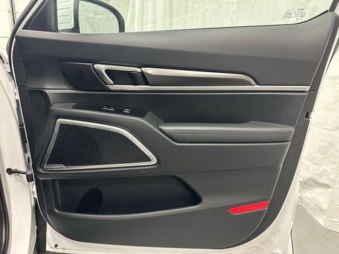 Used 2025 Kia Telluride S image 55