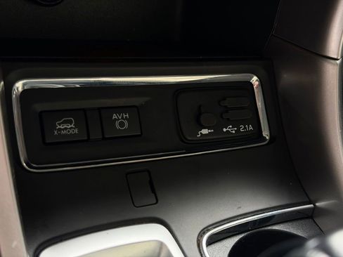 Used 2020 Subaru Ascent Limited w/ Technology Package AWD/4WD image 52