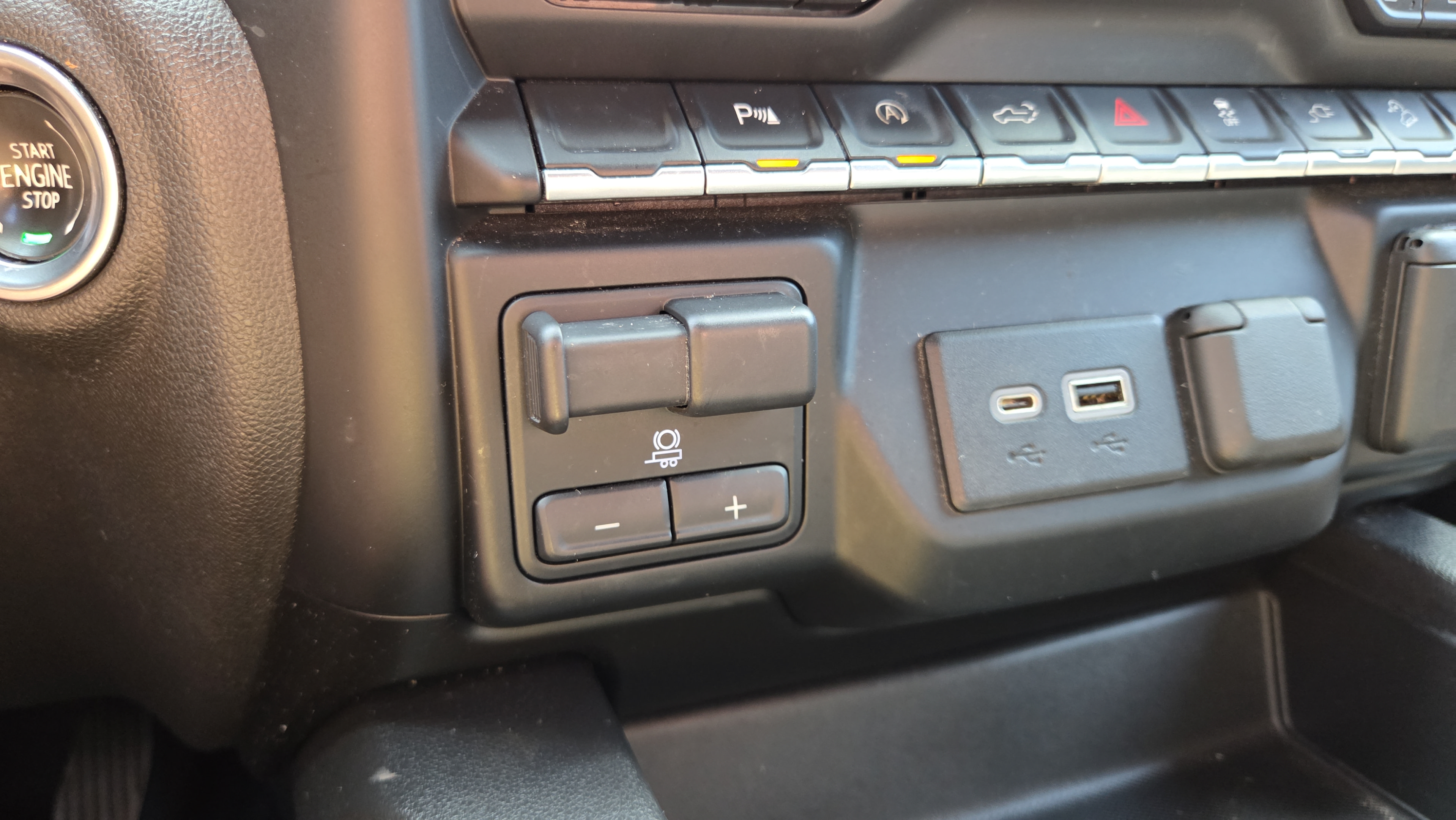 Used 2021 GMC Sierra 1500 AT4 w/ Driver Alert Package I AWD/4WD image 25
