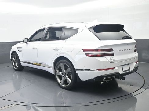 Used 2022 Genesis GV80 2.5T w/ Prestige Package 04 AWD/4WD image 4