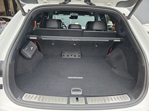 Used 2026 Genesis GV70 3.5T Sport Prestige image 23
