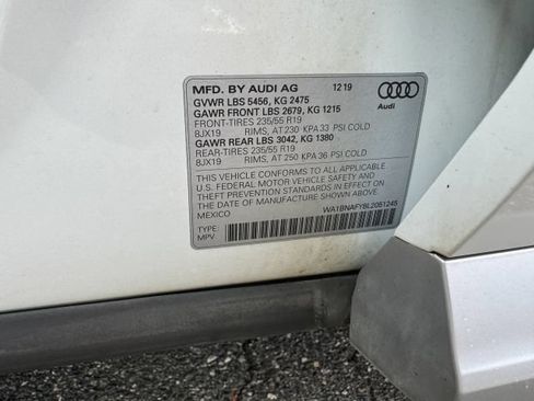 Used 2020 Audi Q5 2.0T Premium Plus w/ Premium Plus Package AWD/4WD image 26