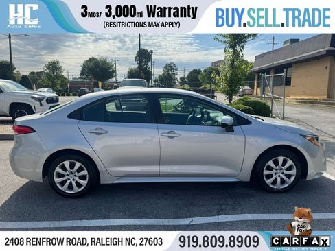 Used 2022 Toyota Corolla LE FWD image 6