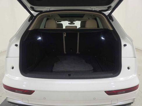 Used 2023 Audi Q5 2.0T Premium Plus w/ Premium Plus Package AWD/4WD image 16