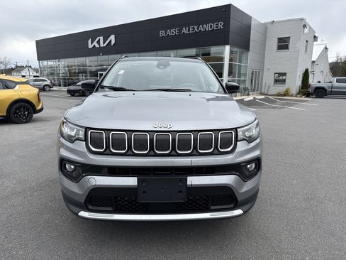 Used 2022 Jeep Compass Limited AWD/4WD image 9
