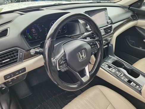 Used 2021 Honda Accord Touring image 19
