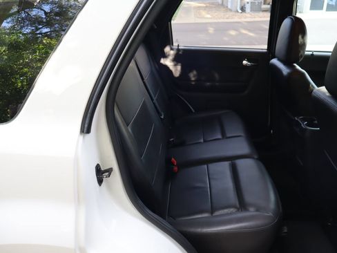 Used 2012 Ford Escape Limited AWD/4WD image 21