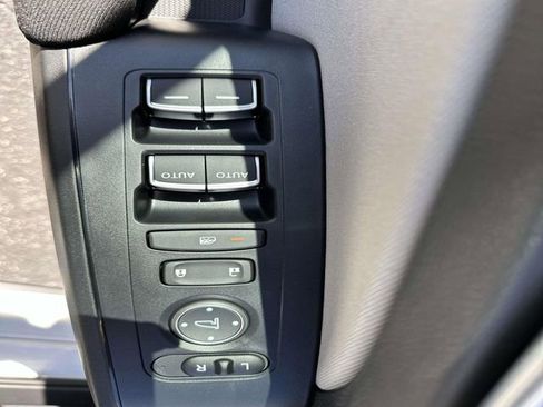 New 2026 Honda Civic Sport image 17