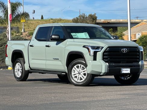 New 2026 Toyota Tundra SR5 image 8