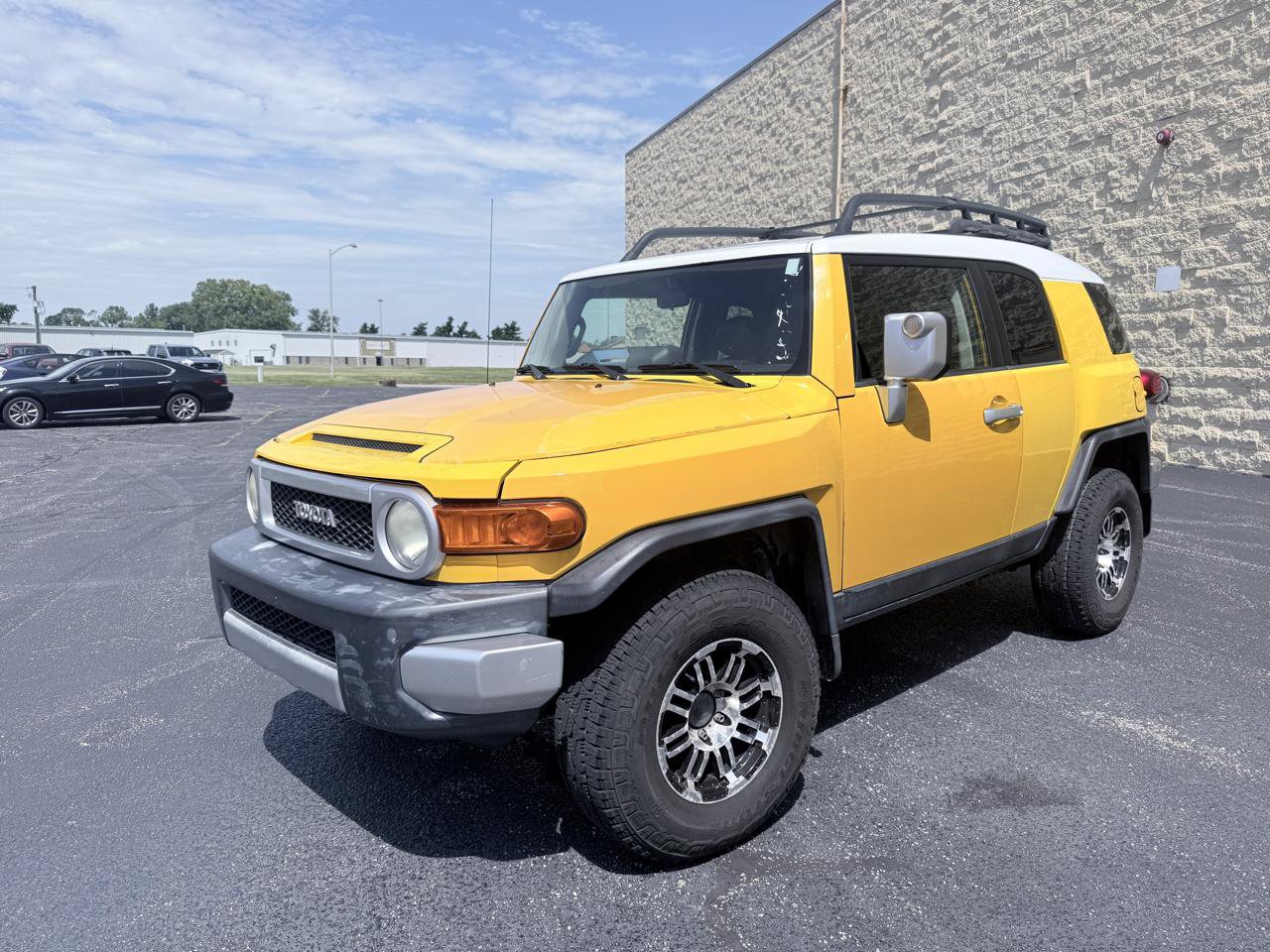 Used 2007 Toyota FJ Cruiser 4WD image 1