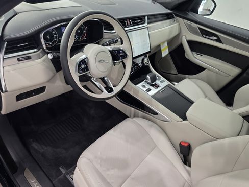 New 2026 Jaguar F-PACE R-Dynamic S AWD/4WD image 7
