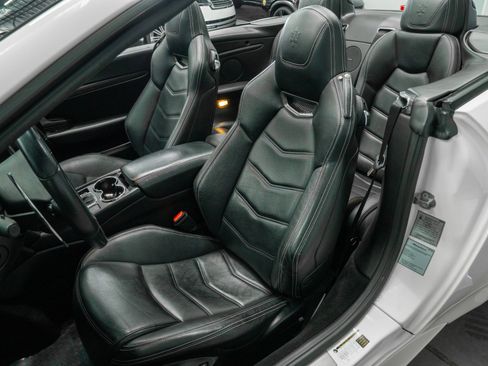 Used 2016 Maserati GranTurismo Sport RWD image 22