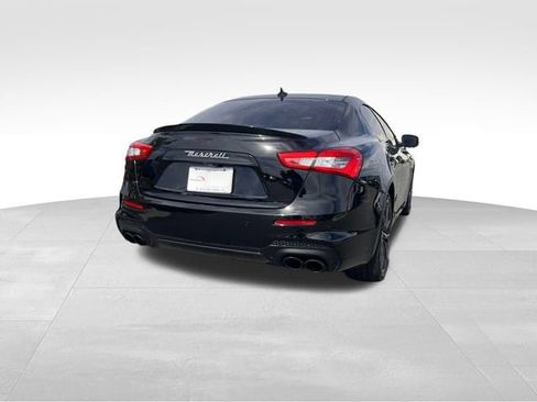 Used 2019 Maserati Ghibli GranSport RWD image 5