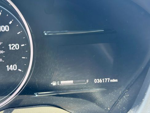 Used 2020 Honda HR-V EX image 9
