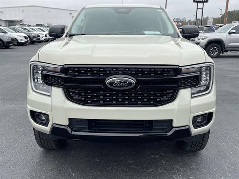 Used 2025 Ford Ranger XLT w/ Equipment Group 301A High image 7